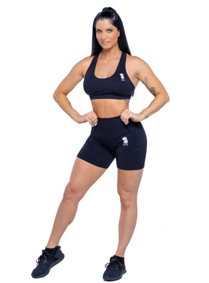 front view Kelly Onyx black sports bra